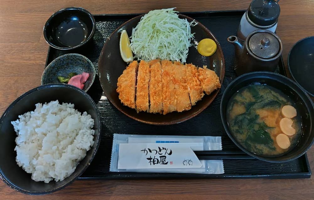 かつどん柏屋のとんかつ定食の写真