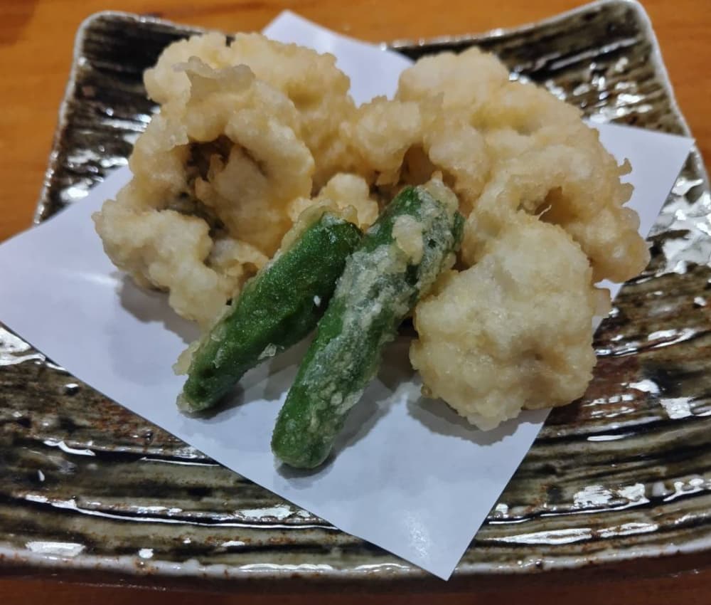 黒磯駅近く江戸前寿司「池寿し」で注文した「ハモ天ぷら」の写真