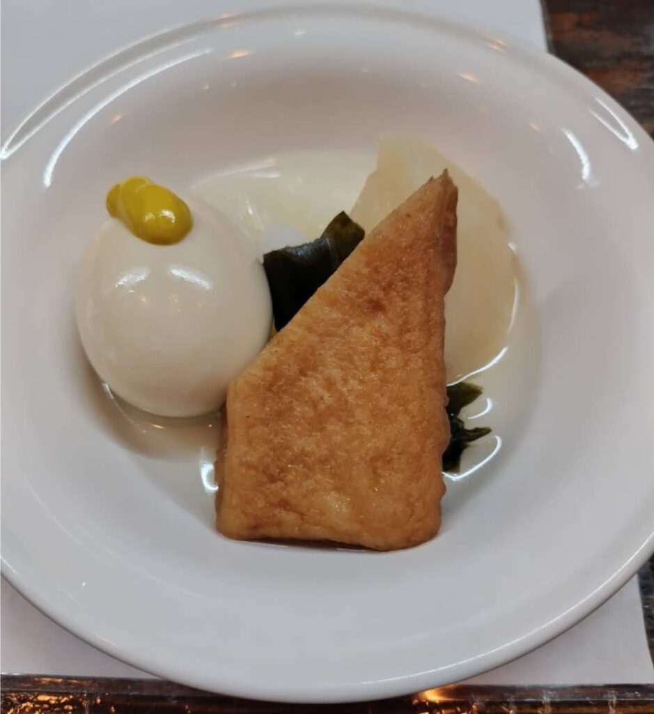 黒磯駅近くの「居酒屋 みこし」の「お通し」の写真