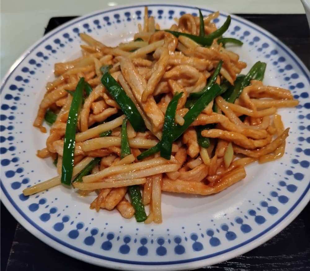 黒磯駅近くにある中国料理店「楼蘭」のチンジャオロースの写真