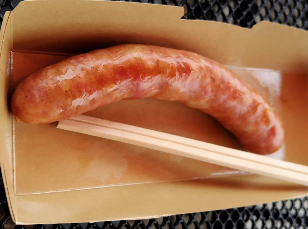 NASUdeSUNAで購入した「宇野ポーク100%　カール豚フランク」写真1