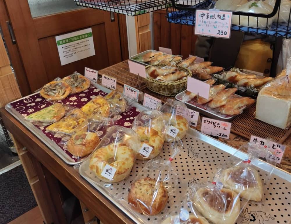 西那須野駅から徒歩5分のパン屋「malco」の店内の写真