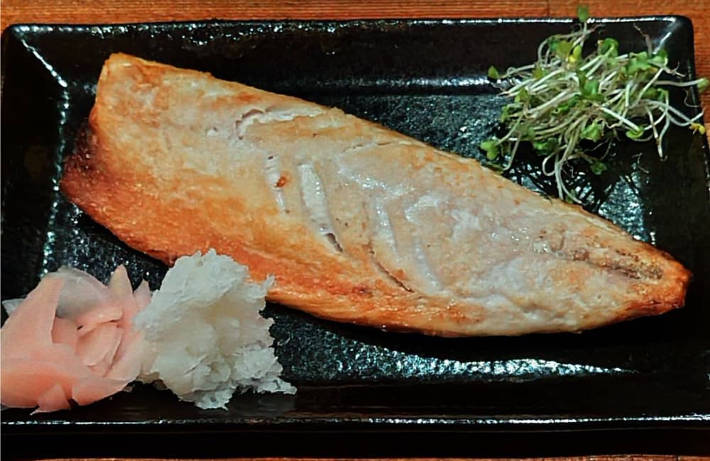 酒処たかはしで食べた「鯖の塩焼き」の写真
