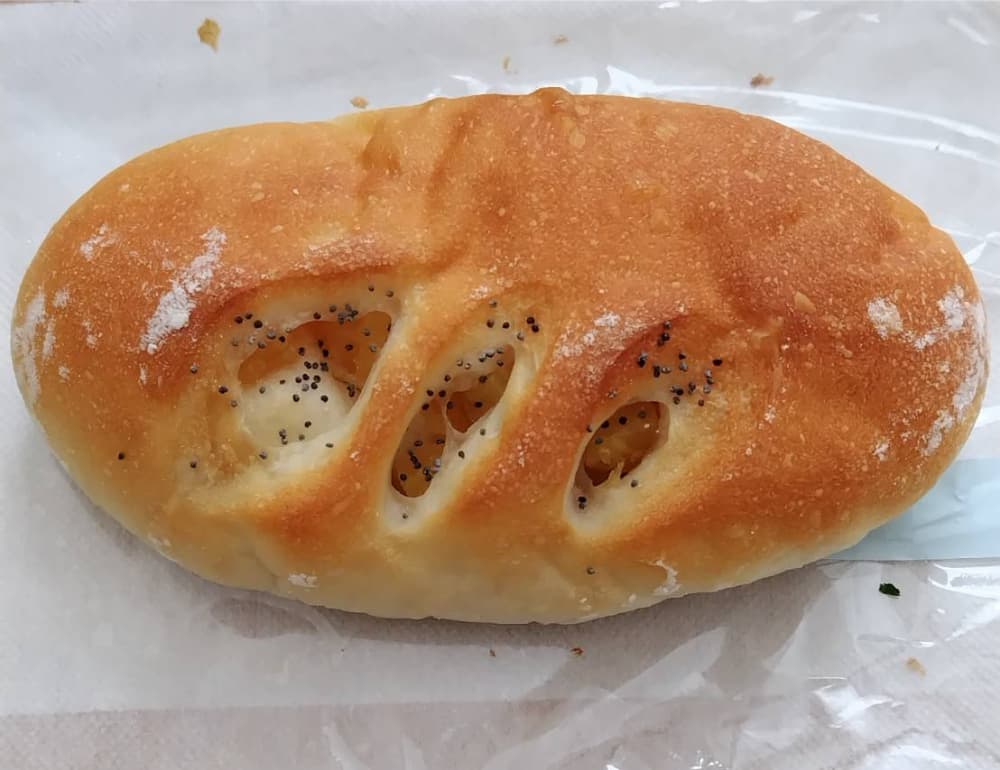 パン屋「malco」で購入した「おいもSan」の写真