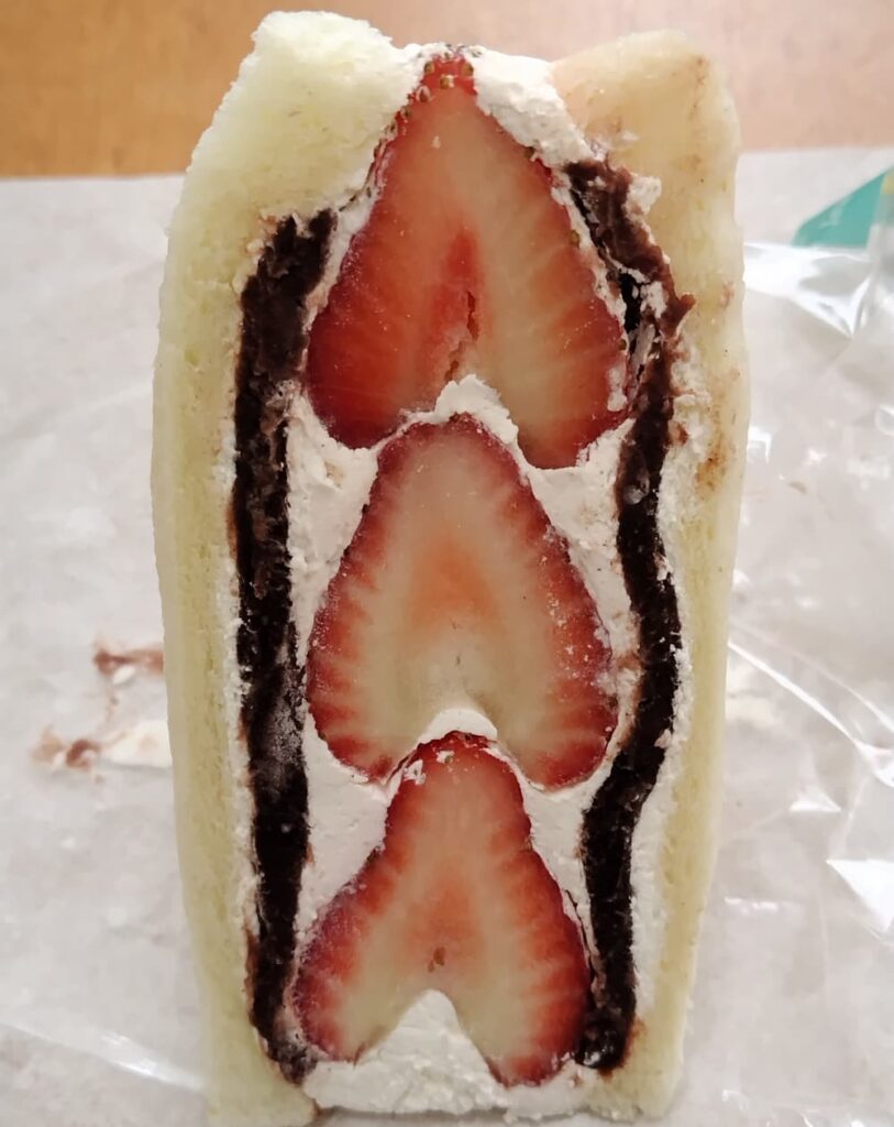 lea momonaで購入したいちごあん
